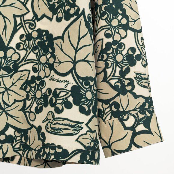 Burberry Safari Silk Ivy-Print Buttoned Shirt - Picture 6 of 11